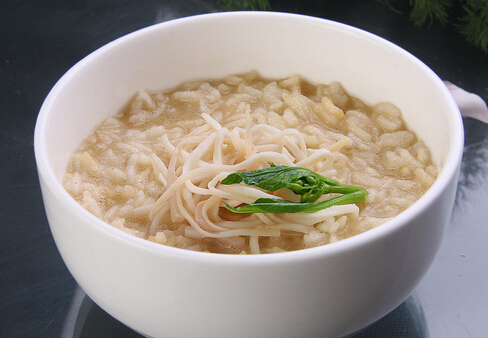吃“湯泡飯”真的會傷胃嗎？