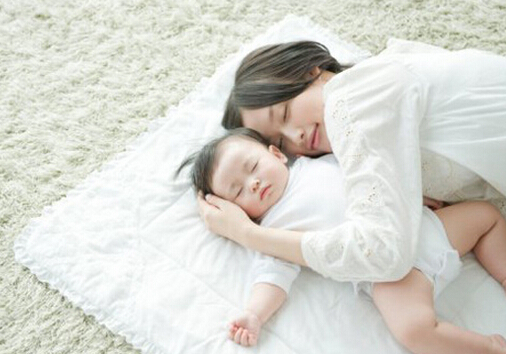 產(chǎn)后坐月子進(jìn)補(bǔ)的誤區(qū)揭秘