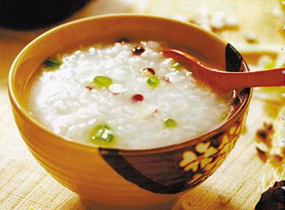 貧血的人吃什么粥對(duì)身體好？喝什么粥補(bǔ)血效果最好