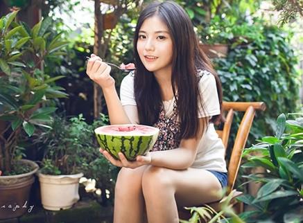 吃西瓜會(huì)胖嗎？吃西瓜的注意事項(xiàng)