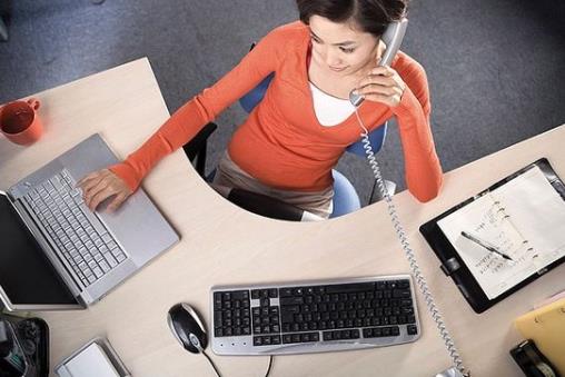 辦公室里壞習(xí)慣有哪些？職業(yè)女性O(shè)L辦公室健康惡習(xí)大盤點