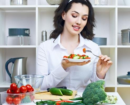 女人月經(jīng)期吃什么好？經(jīng)期不能吃的食物？經(jīng)期飲食注意事項(xiàng)