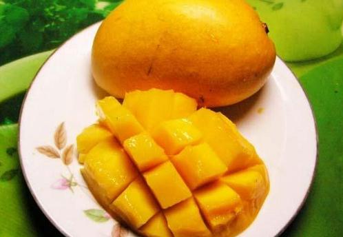 經(jīng)期吃芒果危害大？經(jīng)期可以吃芒果