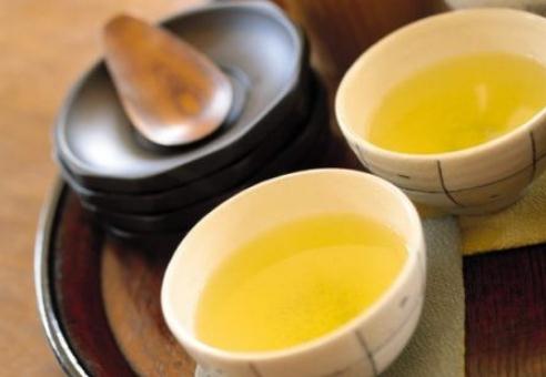 月經(jīng)期間飲食禁忌-吃什么導(dǎo)致痛經(jīng)？