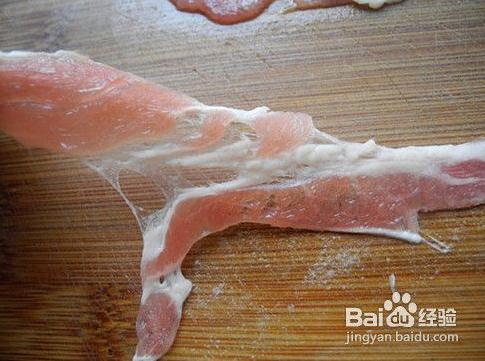 如何分辨真假羊肉卷？真假羊肉的好壞鑒別，羊肉應(yīng)有“大理石花紋”
