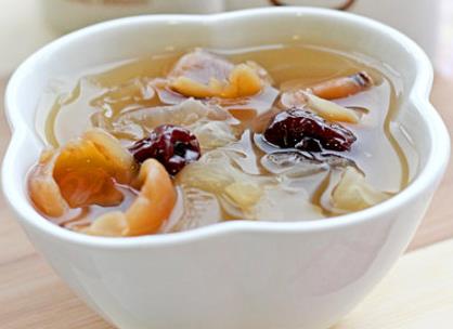 陰虛火旺怎么食療？4款養(yǎng)生飲品喝出好氣血