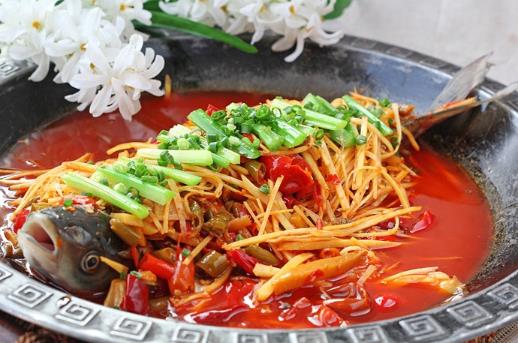 做魚(yú)什么時(shí)候放姜最好？做魚(yú)放姜的小技巧