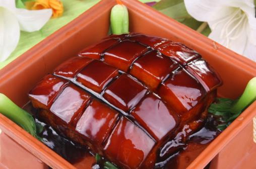 用微波爐怎么做紅燒肉？微波爐做紅燒肉的方法