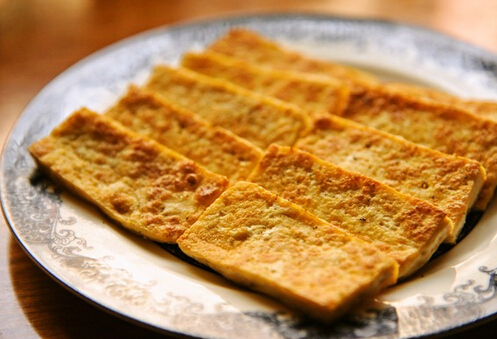 煎豆腐怎么才不粘鍋？肉末煎豆腐的做法