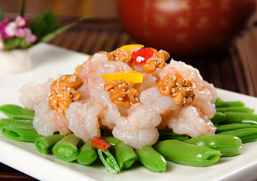應(yīng)該視料用刀-刀工也會(huì)影響菜肴的營(yíng)養(yǎng)價(jià)值