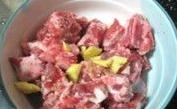 干煸麻辣排骨怎么做好吃？干煸麻辣排骨的做法
