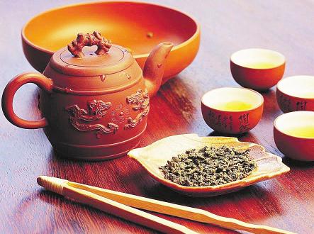 男人健康保養(yǎng)：久坐傷肝，男人喝什么茶可保肝護(hù)腎