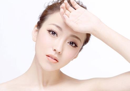 臉上長痘痘的原因？臉上長痘痘怎么正確調(diào)理
