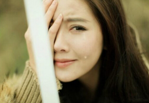 眼睛哭腫了怎么消腫？雙眼皮術(shù)后如何消腫