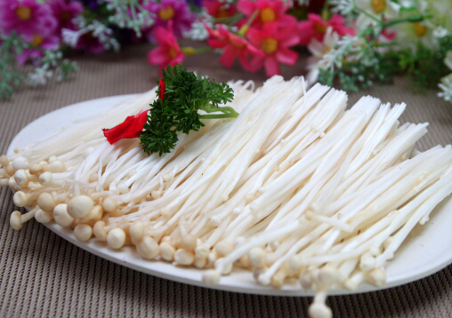 孕婦可以吃金針菇嗎？吃金針菇的做法