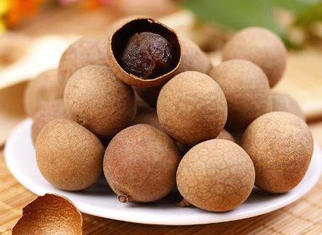 哺乳期能吃桂圓嗎？哺乳期吃桂圓的做法