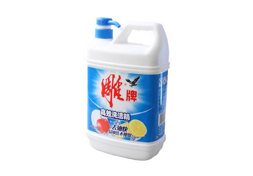 洗潔精有毒嗎-寶寶餐具能用洗潔精洗嗎？