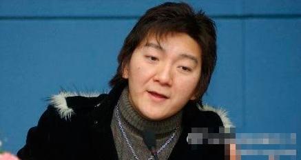 董潔王大治激吻照曝光，董潔王大治海南密會激吻視頻曝光，王治郅和楊臣剛無辜躺著也中槍