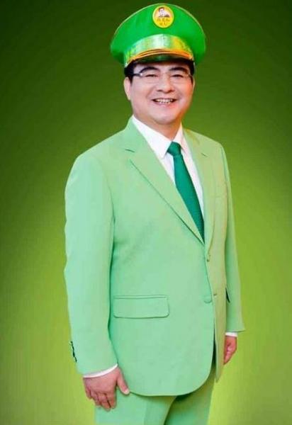 陳光標(biāo)建議全國(guó)人民餓一天，網(wǎng)友：節(jié)約糧食理念應(yīng)記在心里