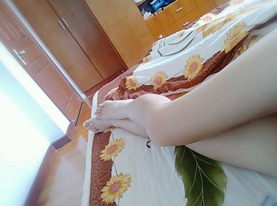 科普！有些大腿之間縫隙超大的女人完全是天生，與做那事OOXX無(wú)關(guān)(圖)
