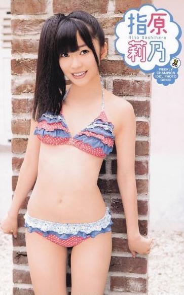 指原莉乃的個(gè)人資料圖片，日本女星指原莉乃節(jié)目現(xiàn)場(chǎng)撩裙自摸，被批公然猥褻
