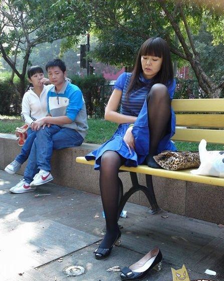 這三人構(gòu)成了一幅奇妙的風(fēng)景，誰看懂了？