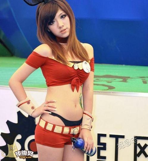 如此性感美女有亮點！內(nèi)涵圖看出來的都是淫才！??！