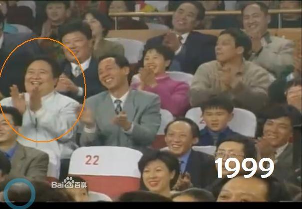 春晚笑臉哥冉少平1999年到2012年，連上春晚15個年頭成春晚最牛鐵桿粉絲