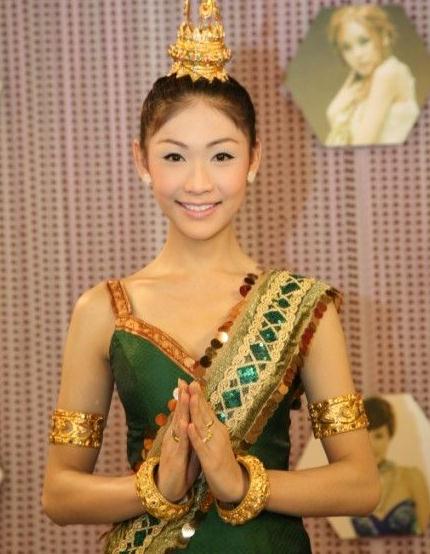 《泰囧》電梯美女竟是最美人妖rose，人妖皇后rose曝艷麗性感生活私照