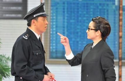 你攤上事兒了，你攤上大事兒了是什么意思？2013春晚小品你攤上事兒了流行語走紅