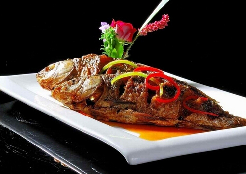 產(chǎn)婦可以吃鯽魚嗎？鯽魚的做法