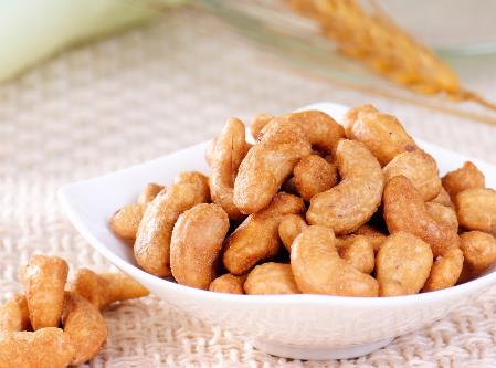 產(chǎn)婦能吃腰果嗎？產(chǎn)婦吃腰果的做法