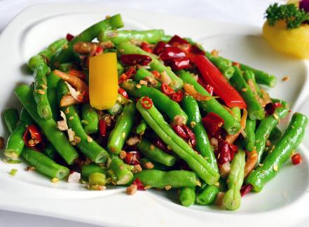 產(chǎn)婦吃豇豆有什么好處？產(chǎn)婦吃豇豆的做法
