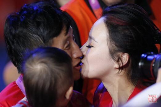 鄒市明老婆是誰？鄒市明老婆冉瑩穎個(gè)人簡介照片