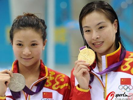 倫敦奧運(yùn)會(huì)中國(guó)軍團(tuán)第30金：女子3米板吳敏霞奪金成就大滿(mǎn)貫