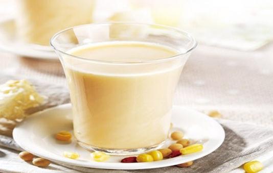 經(jīng)期豆?jié){和蔬菜汁搭配讓你更瘦哦！