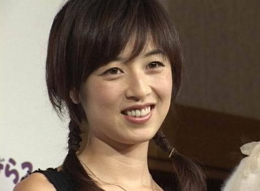 日本影后高岡早紀(jì)被迫全裸拍AV電影《怪物》高清劇照曝光，7分鐘激情戲