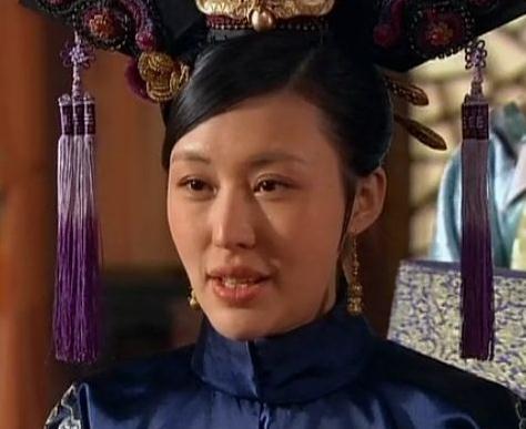 王石離婚,《甄嬛傳》80后女演員田樸珺新歡，潘石屹任志強等微博調(diào)侃