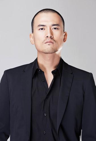 赫子銘個人資料圖片，何潔男友赫子銘曝光，何潔敢愛發(fā)布會郝子銘示愛