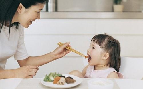 晚上應(yīng)拒絕油膩食品-宵夜不能吃什么？