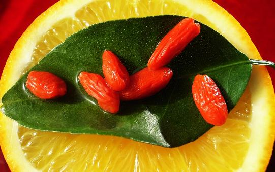 枸杞怎么吃更營(yíng)養(yǎng)？做粥的時(shí)候放一把