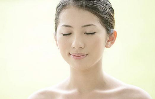 女性如何保養(yǎng)才能皮膚好？