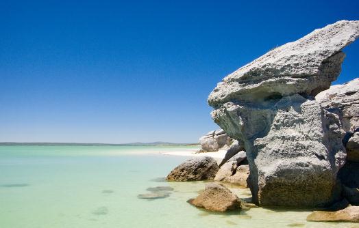 海邊旅游畫什么妝比較好？
