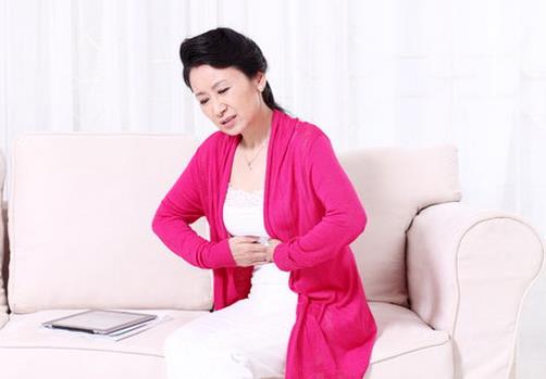 如何鑒別食管裂孔疝？