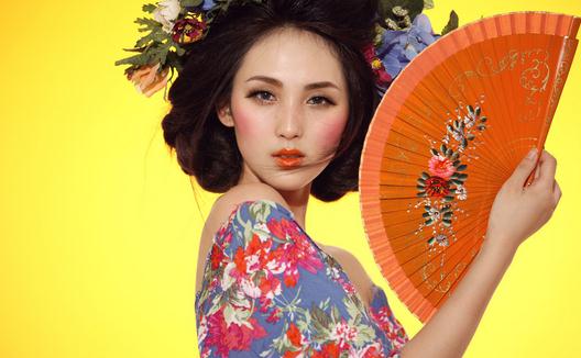 怎么上妝才能遮住毛孔？