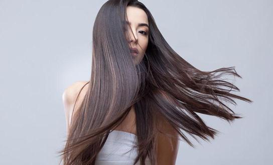 如何對頭發(fā)進(jìn)行按摩？護(hù)發(fā)的方法