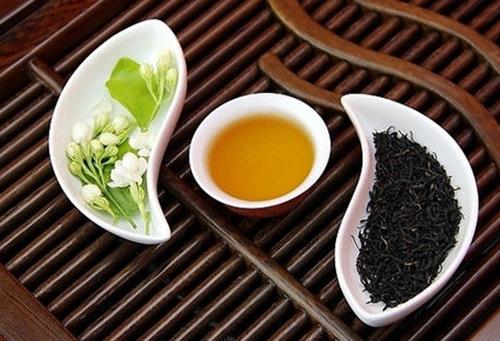 為什么飯后喝茶不好？與茶相克的食物
