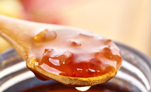 五味子茶有什么功效？五味子茶怎么喝？
