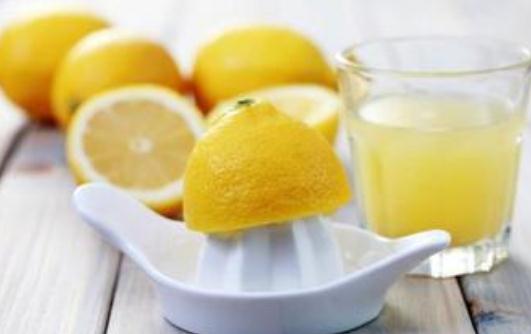 喝檸檬水有什么好處？促進血液循環(huán)