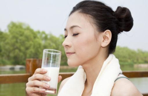 吃什么食物能減肥還能補(bǔ)鈣？